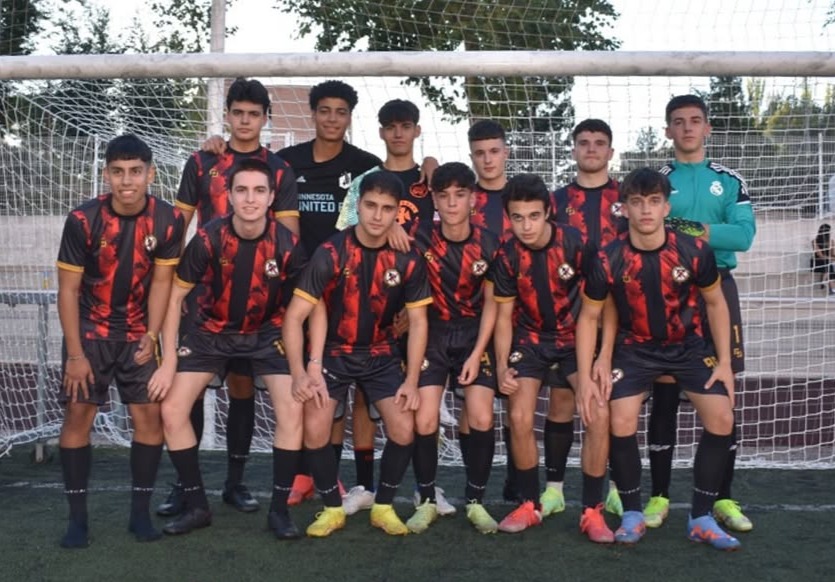 Equipo Peskitos FC en la Liga Élite Fútbol Madrid